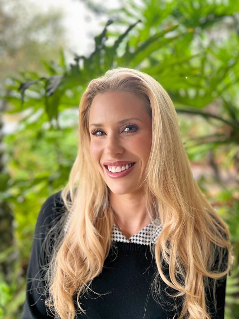 Amy Wallace